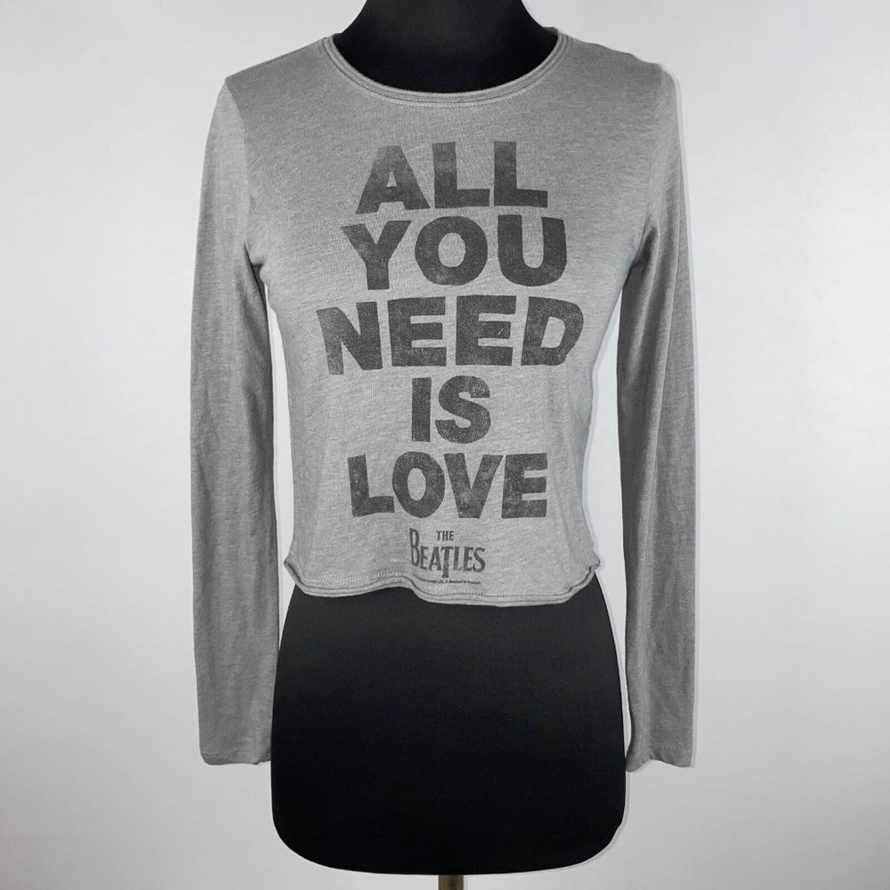 Hollister Cropped T-Shirt Juniors XS All You Need Is Love The Beatles Band Rock